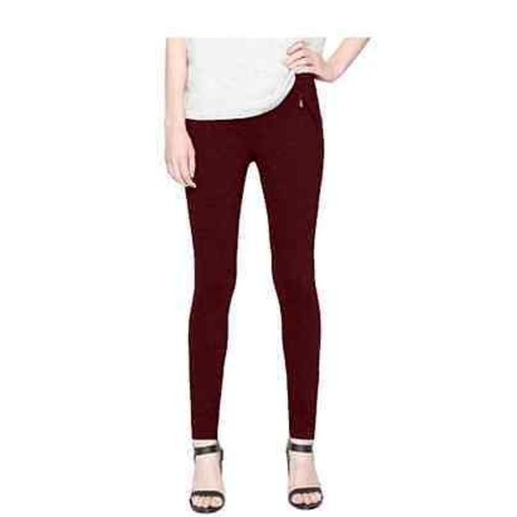 Matty M Women's Leggings with Zipper Pockets (XL, Black) : :  Clothing, Shoes & Accessories
